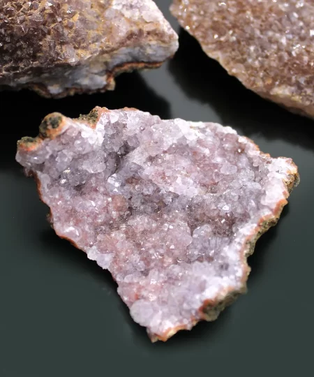 Mineral bruto de ametista natural e autêntico | Naturibio